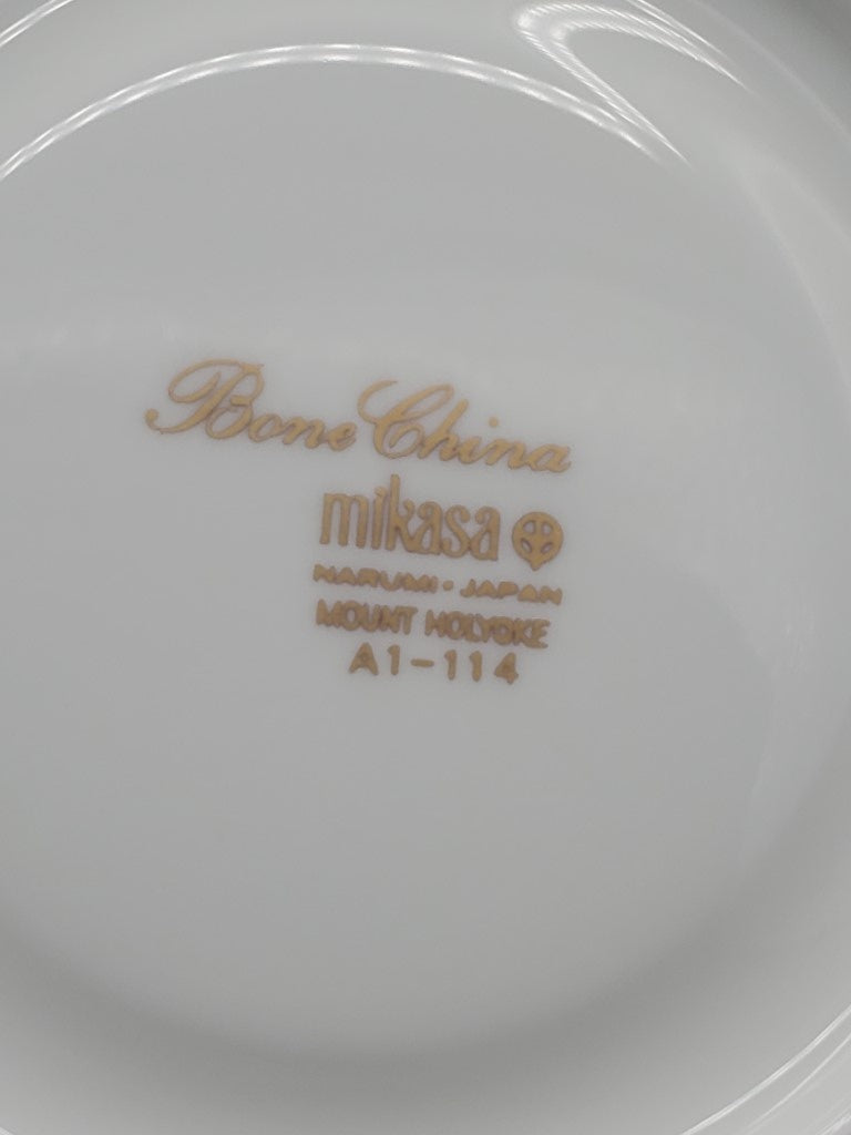Set of 3 Mikasa Mount Holyoke Cup & Saucer Sets LK