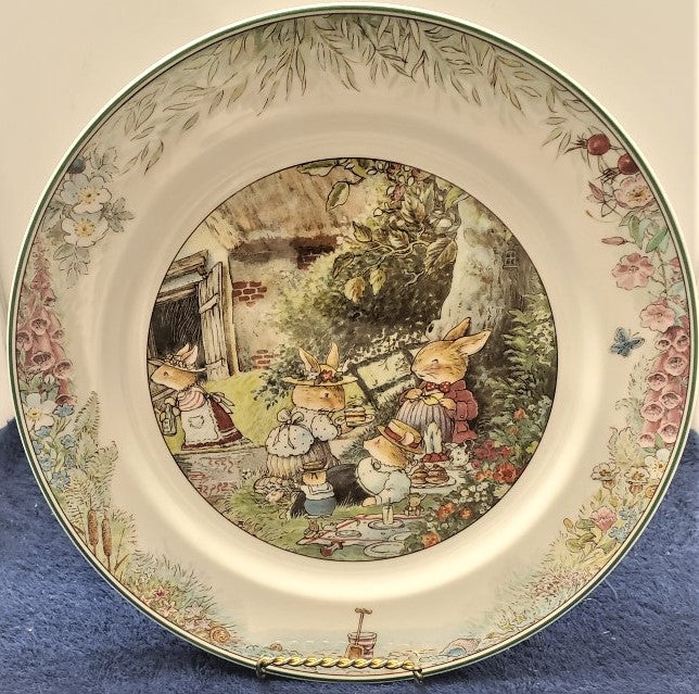 Villeroy & Boch Foxwood Tales Dinner Plate (Picnic)
