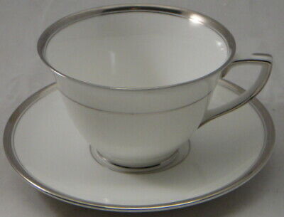 Set of 6 Royal Worcester Viceroy Platinum Footed Cup & Saucer Sets