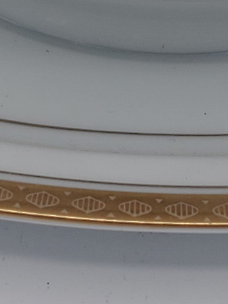 Noritake Richmond Gravy Boat with Attached Underplate LK