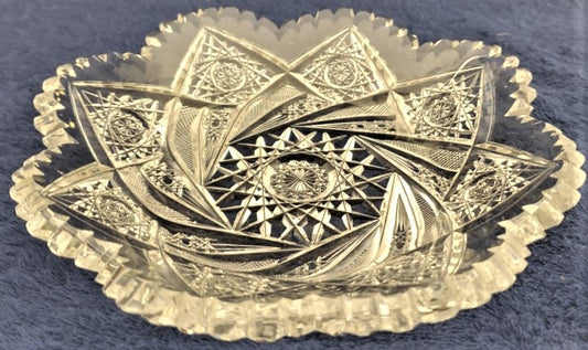 Unkown Unkown Crystal Candy Plate