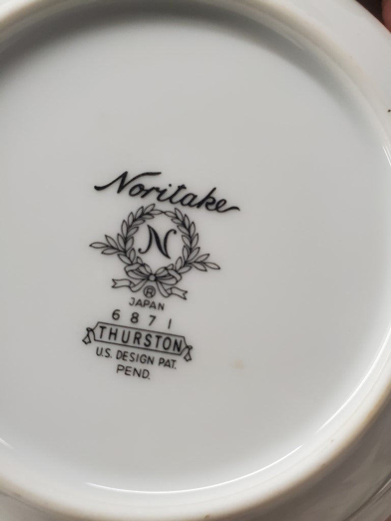 Set of 11 Noritake Thurston Fruit Bowls LK