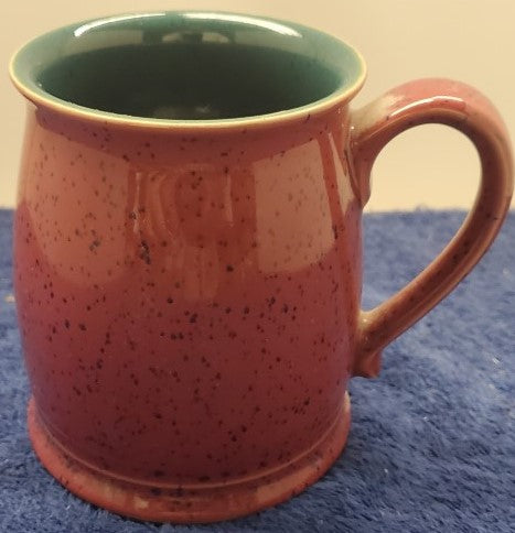 Denby Harlequin Tudor Mug (Green/Red)