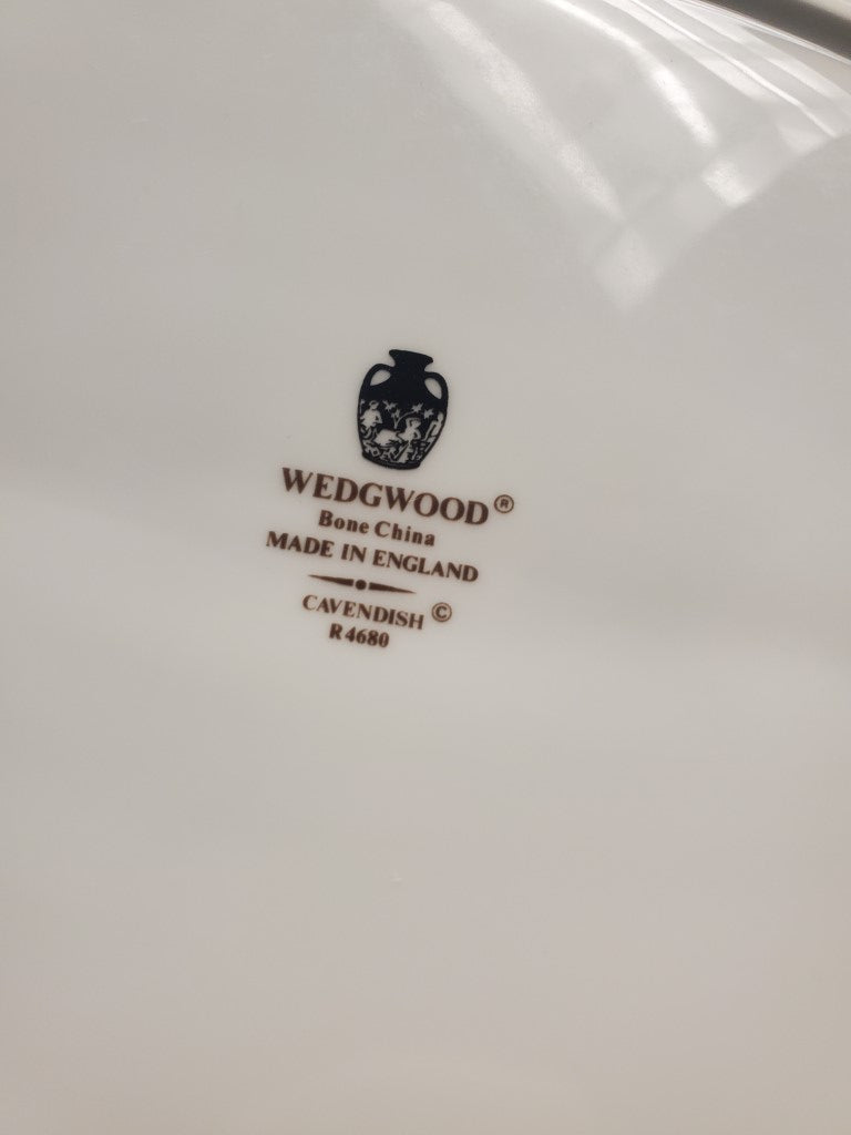 Wedgwood Cavendish 17" Oval Serving Platter