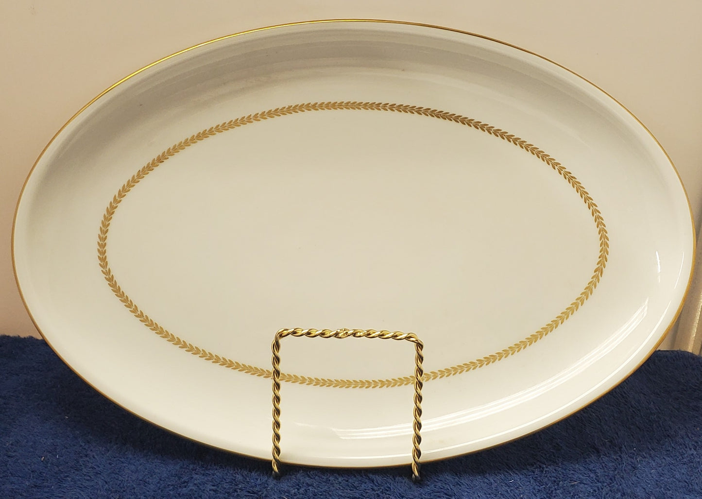Furstenberg Golden Laurel Oval Serving Platter