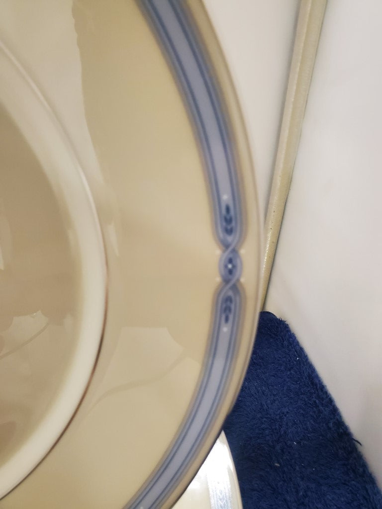 Set of 4 Lenox Courtland Bread & Butter Plates LK