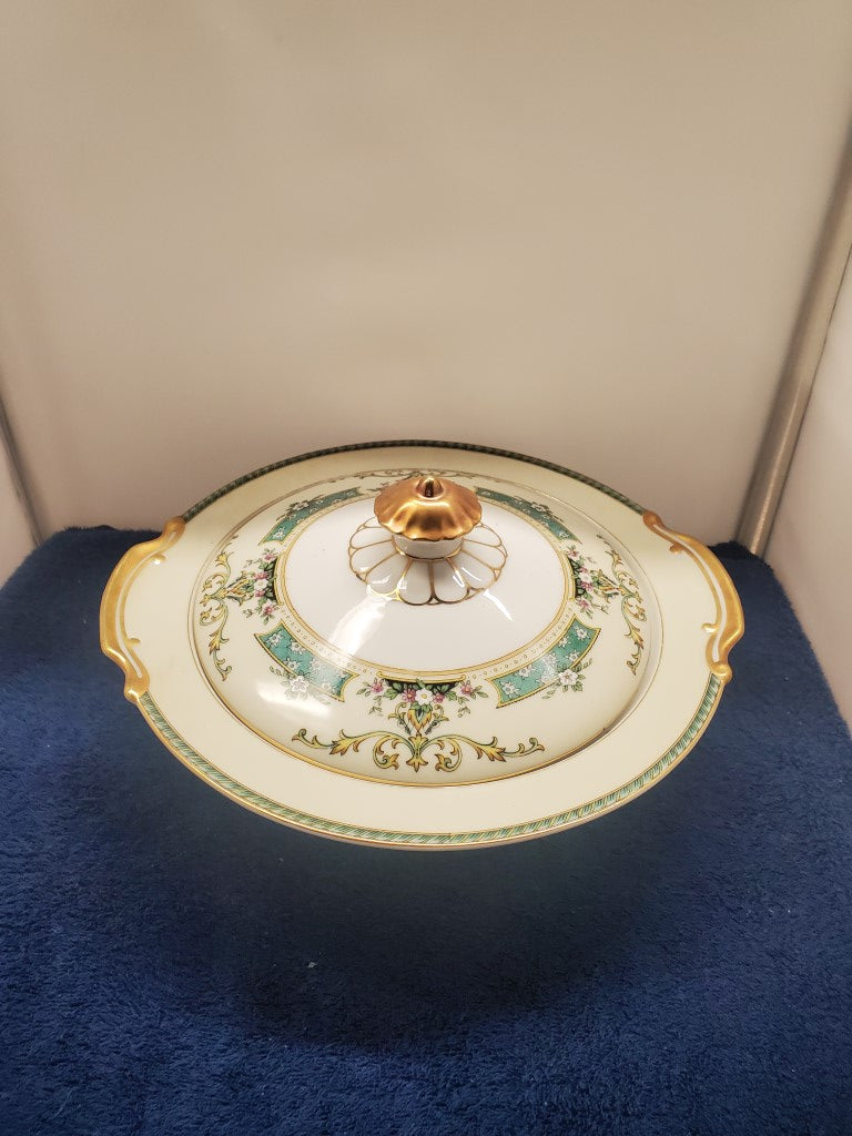 Noritake Beauvais Covered Vegetable Bowl LK