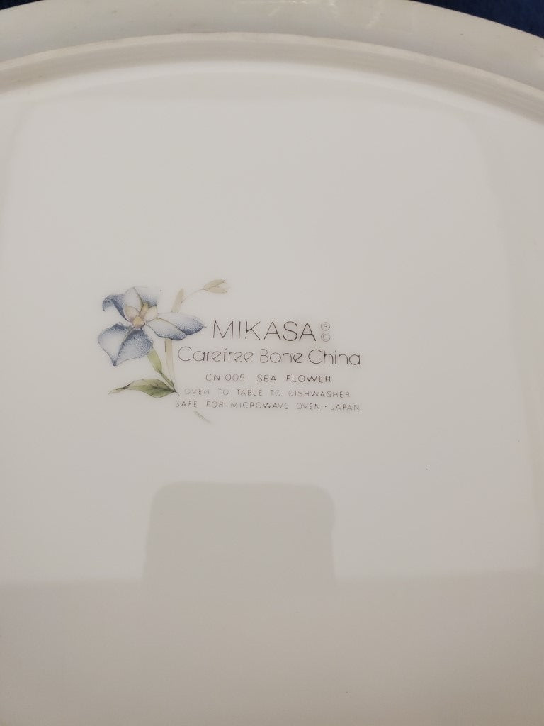 Mikasa Sea Flower Oval Serving Platter LK