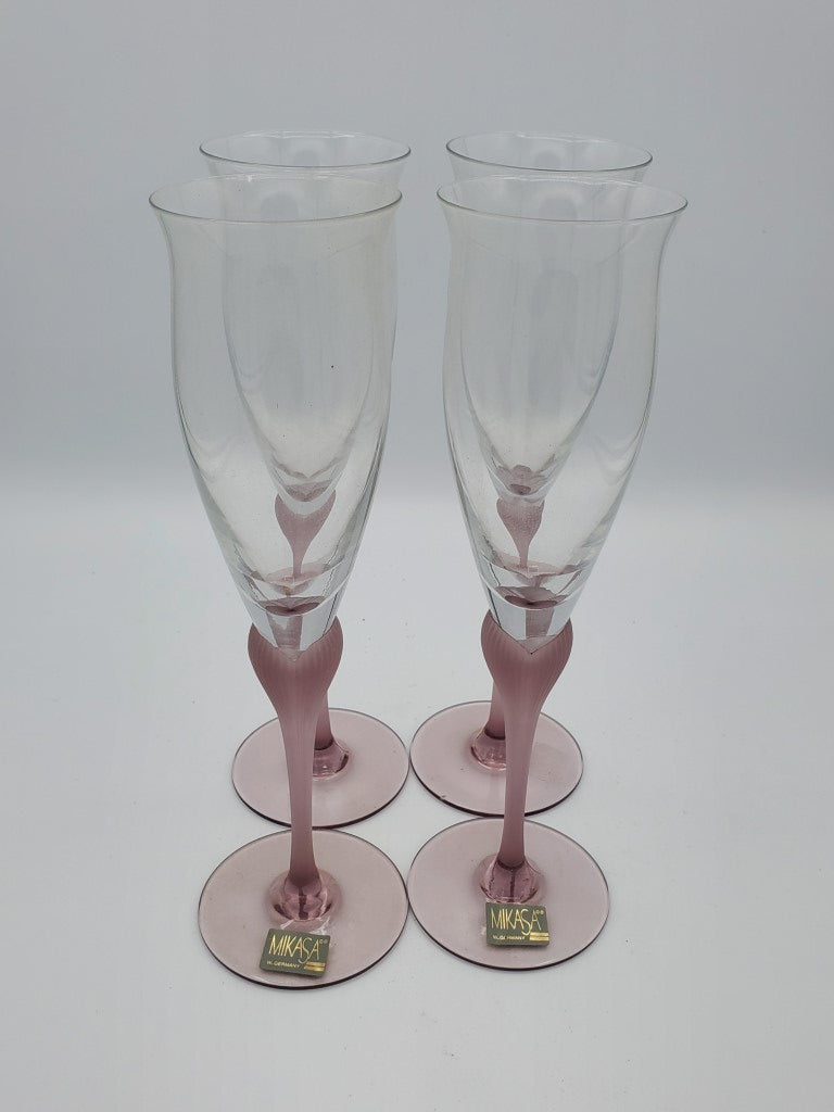 Set of 4 Mikasa Sea Mist Amethyst Forsted Stem Champagne Flutes LK