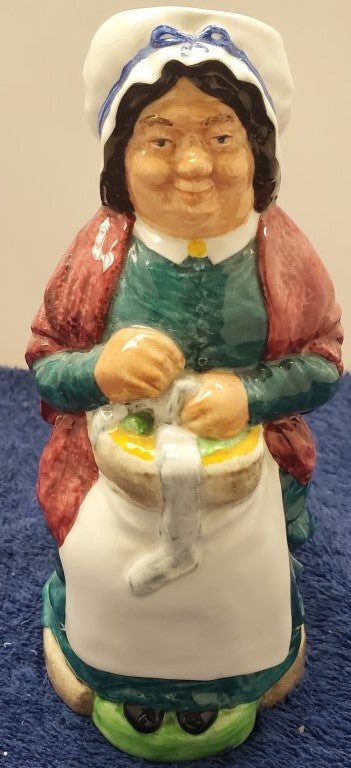 Royal Doulton Toby Jug Charles Dickens Collection Peggotty