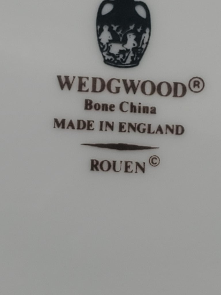 Set of 4 Wedgwood Rouen Bread & Butter Plates LK
