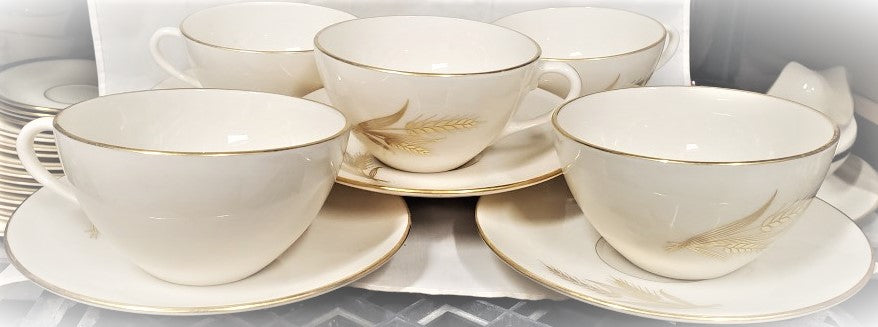 Set of 5 Lenox Wheat R442 Oversized Cup & Saucer Sets